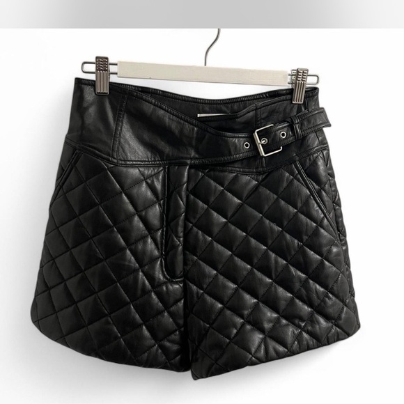 Tularosa Black Quilted vegan leather Shorts size small - Picture 2 of 8